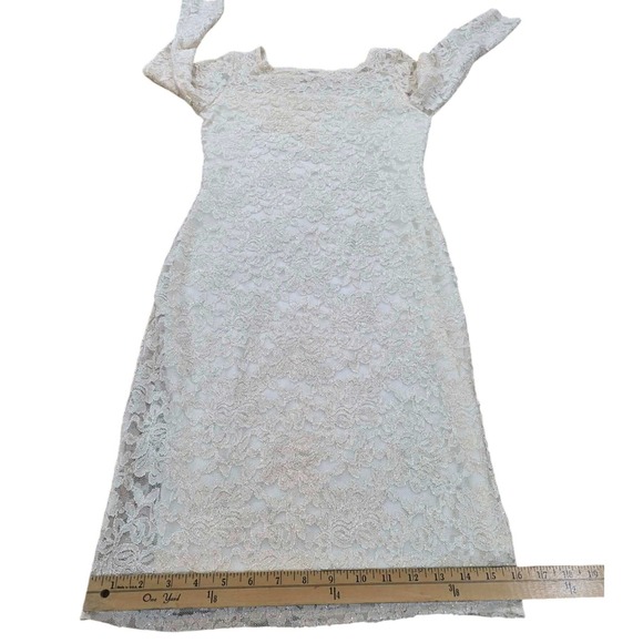 ONYX Nite White Lace Sheath Dress Long Sleeve Formal Event Size 4 - Picture 9 of 16